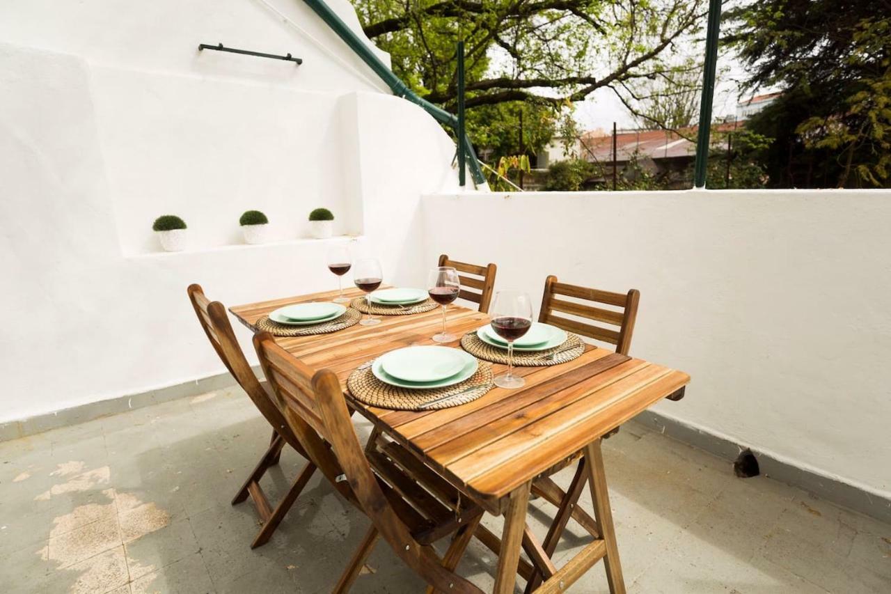 Апартаменты Ola Lisbon - Rato Terrace IV Экстерьер фото